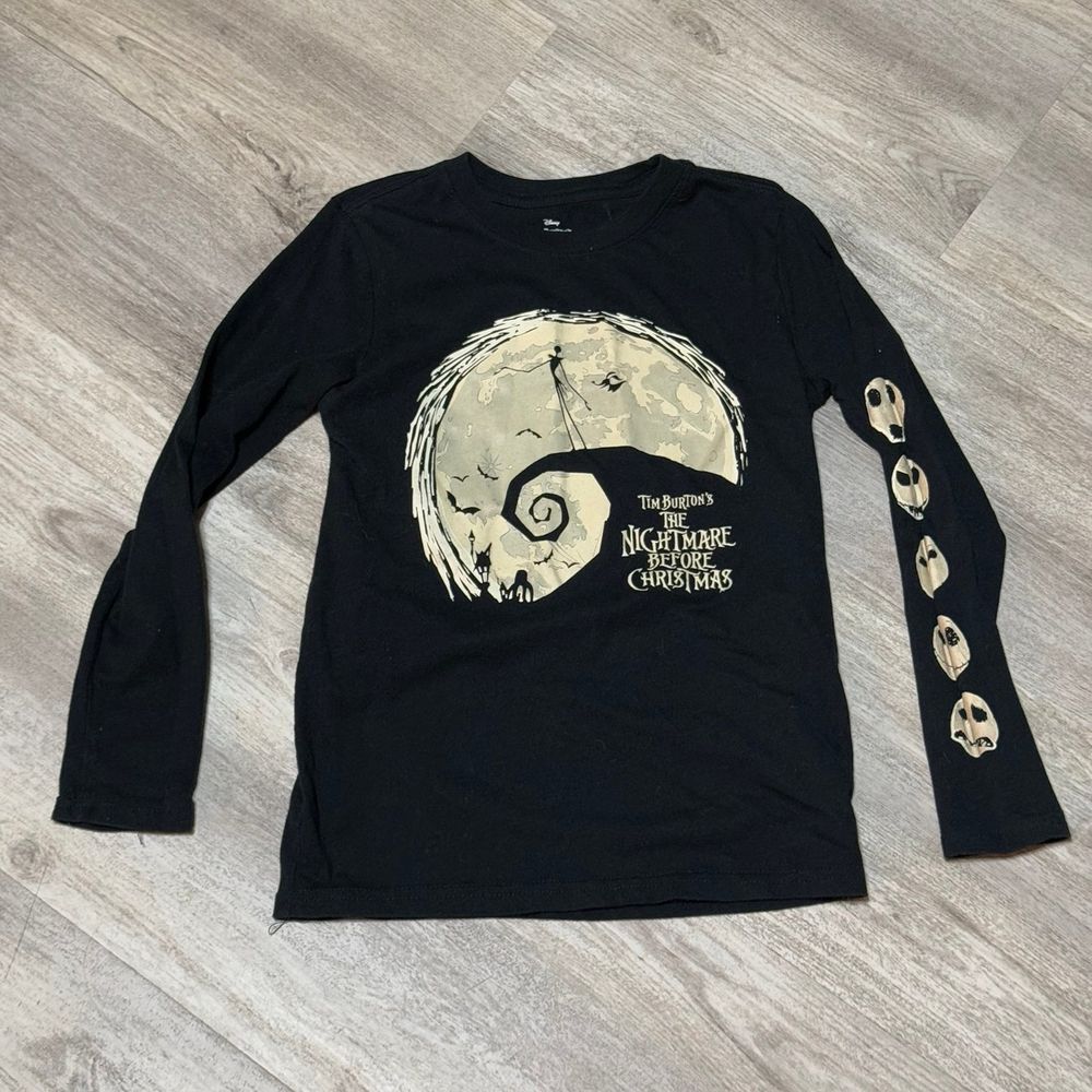 Nightmare before Christmas kids small long sleeve size 6/7